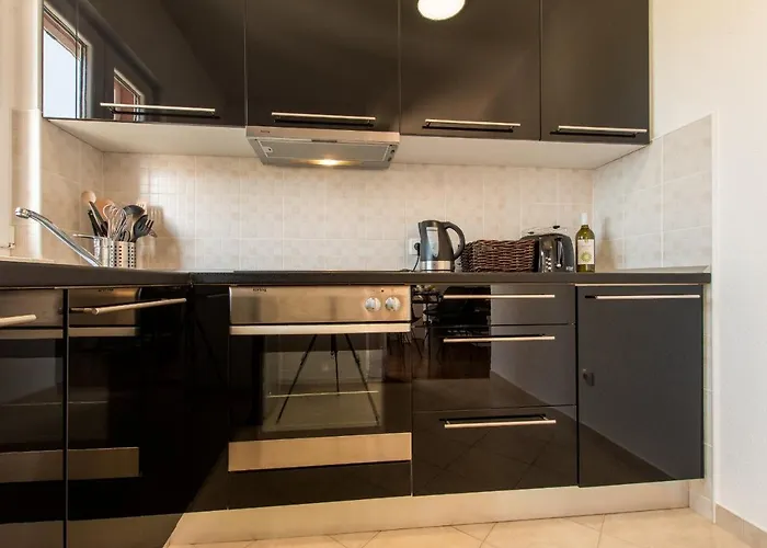 Ivy - Free Parking Apartment Makarska